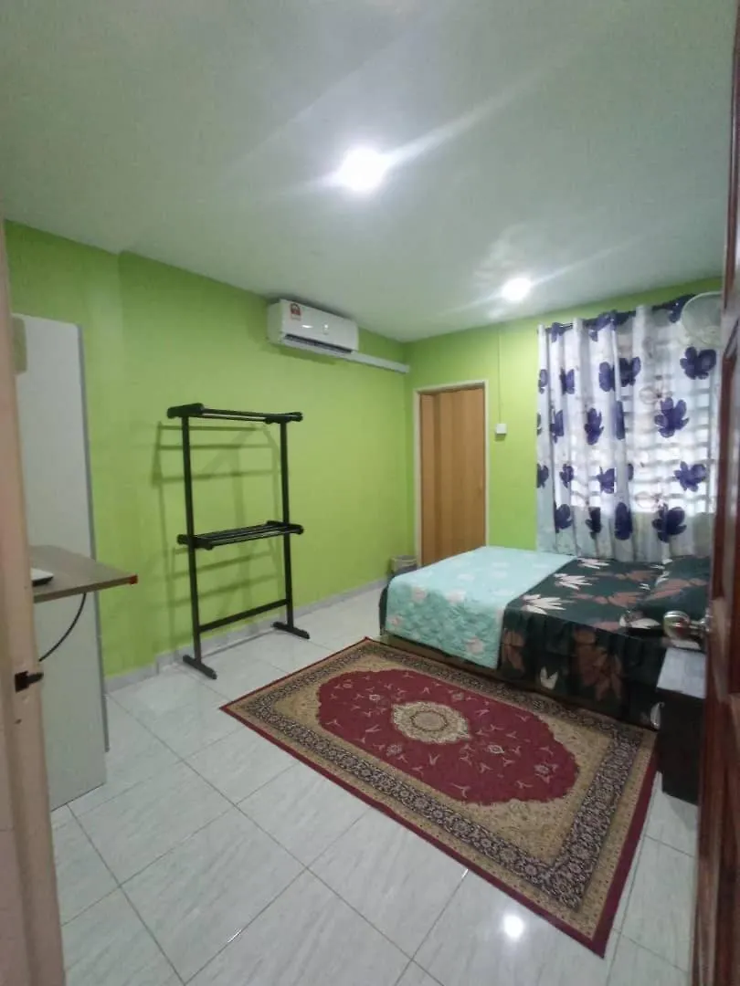 Rizki Homestay Nibung Tebal